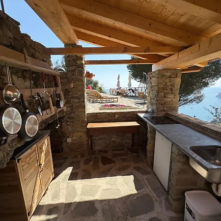 펜션 Begasti 2, For Trekking Lovers *